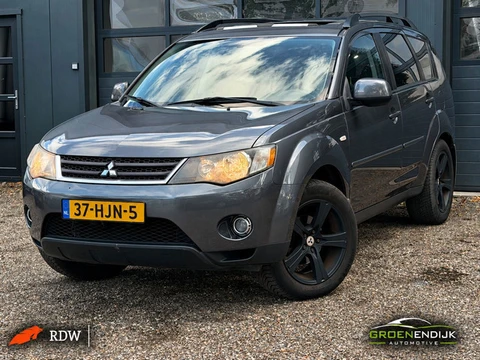 Mitsubishi OUTLANDER 3.0 V6 Schuifdak Trekhaak Airco Elect ramen Automaat nwe apk