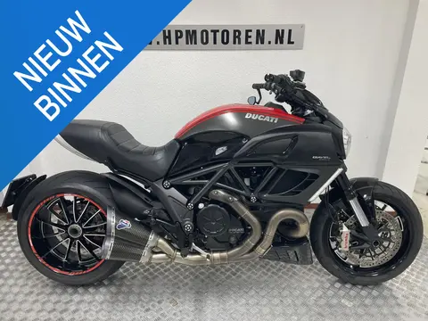 Ducati CARBON CROMO ABS TC SAFETY PACK FULL OPTION