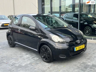 Toyota Aygo 1.0-12V ACCESS BJ09 AIRCO BLACK-EDITION