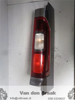 Opel Vivaro 2014-2019 Achterlicht rechts