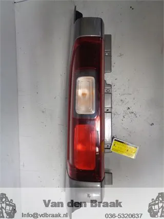 Opel Vivaro 2014-2019 Achterlicht links