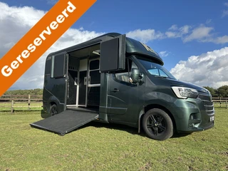 Renault Master KRISMAR 2-paards paardenvrachtwagen B-rijbewijs