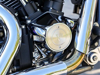Harley-Davidson Springer met 2de uitlaat M1137 (bj 1991)