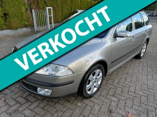 Skoda Octavia Combi 1.6 FSI 5DRS Tour AIRCO CRUISE NAP TREKHAAK