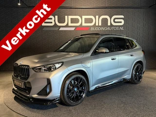 BMW X1 xDrive25e | M-sport | Pano | Trekhaak | Frozen Pure Grey Metallic