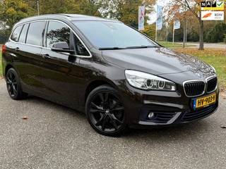 BMW 2-serie Gran Tourer 218i Sport 7p. | Pano | Chameleon-Tint | Leer | PDC |