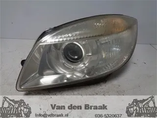 Skoda Fabia Combi 2010-2015 Koplamp links