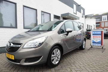 OPEL MERIVA 1.4 T COSMO  38.000 km 
