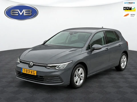 Volkswagen Golf 1.0 TSI Life, digitaal cockpit, dolphin grey metallic, led verlichting, 1 e eigenaar