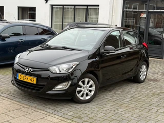 Hyundai I20 1.2i i-Deal, Trekhaak,L.M.Velgen,Airco