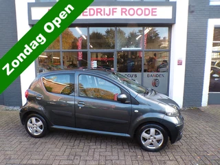 Toyota Aygo 1.0-12V 5-Drs Automaat Sport NIEUWE APK! "ZONDAG OPEN"