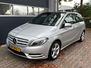 Mercedes-Benz B-Klasse Kasse 180 Ambition Pano (bj 2012)