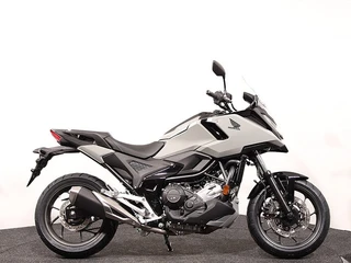 Honda NC 750 X (bj 2027)