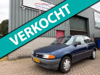 Opel Astra 1.4i Young