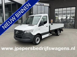 Mercedes-Benz eSprinter 320 L2 Select 81kWh / Snel laden 115kw / Open laadbak / Trekhaak / MBUX / Sm