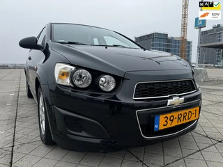 Chevrolet Aveo 1.4 LT CRUISE CLIMA BT GROTE BEURT APK NAP