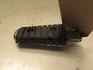 VOETSTEUN LINKS Yamaha V max 1987 - 2002