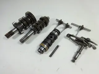 VERSNELLINGSBAK Ducati monster 600 2002 - 2007