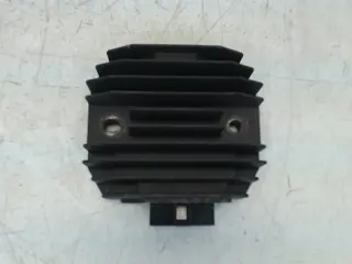 SPANNINGSREGELAAR Yamaha FAZER 600 2004 - 2007