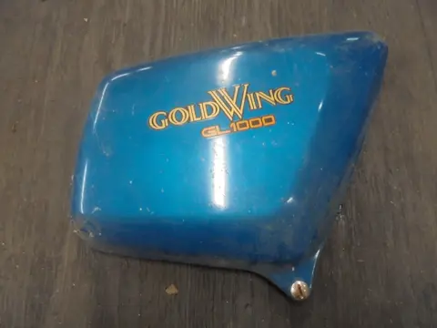 RECHTER ZIJKUIP KLEIN Honda Goldwing GL 1974 - 1979