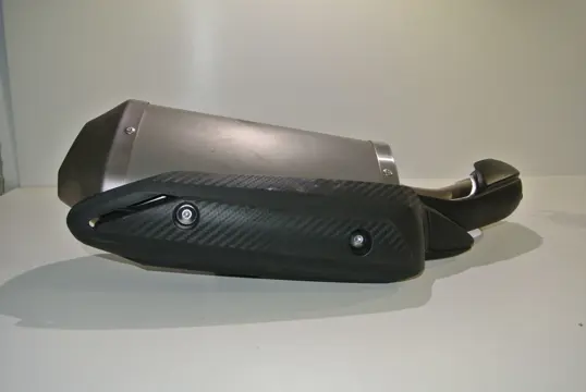 UITLAAT Yamaha YZF R1 2009 - 2010