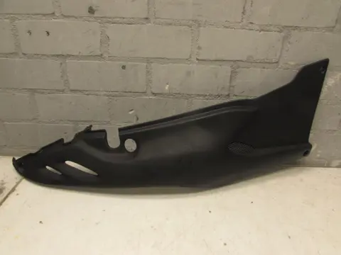 RECHTER ACHTERKANT Aprilia Pegaso 1992 - 2005