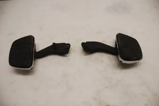 DUO VOETSTEUN SET Harley Davidson Dyna 2000 - 2017