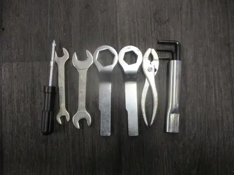 GEREEDSCHAPSET Kawasaki Z 900 2017 - 2019