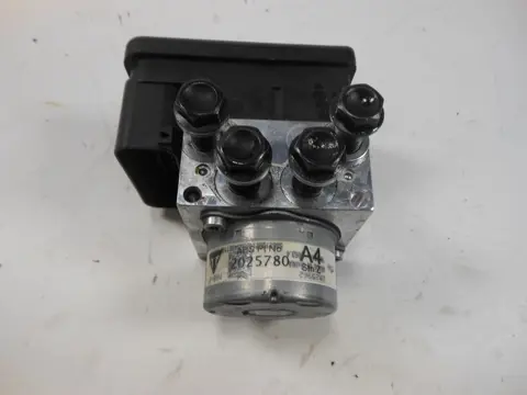 ABS POMP Triumph Scrambler 1200 XC 2019 - 2020