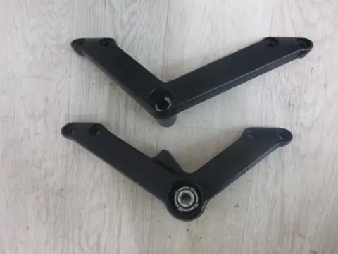 FRAME-ONDERDELEN Suzuki DL 650 V STROM 2012 - 2014 / 2015 -