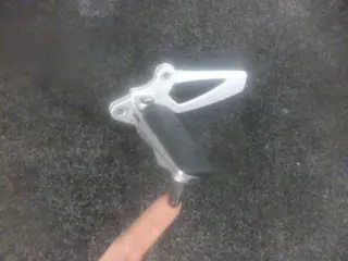 LINKER SCHETSPLAAT BMW R 1200 R 2005 - 2011