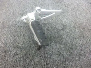 LINKER SCHETSPLAAT BMW R 1200 R 2005 - 2011