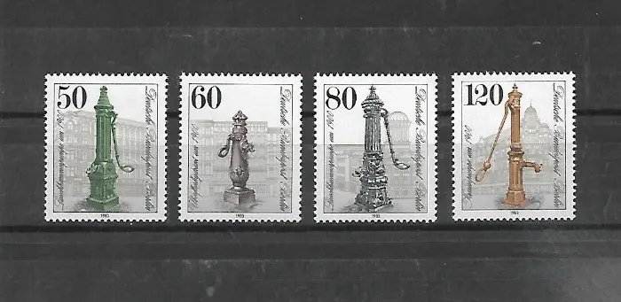 Berlijn Michel nr. 689-92 Postfris