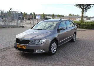 Skoda Superb Combi 1.8 TSI Comfort Business NAVI/CRUISE CONTROL