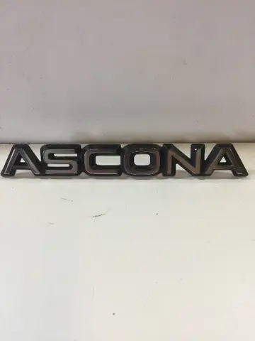 Embleem Opel Ascona B 9282714