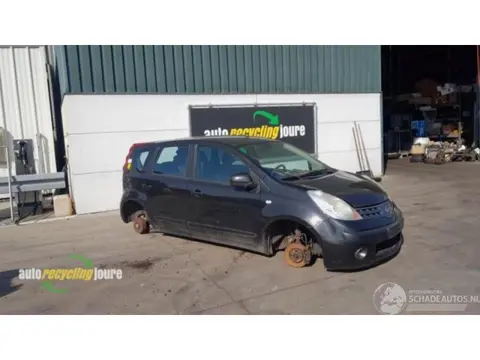 Nissan Note (E11) onderdelen (donorauto) kleur: z11
