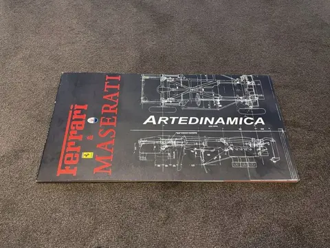 Brochures/catalogi - FERRARI MASERATI ARTEDINAMICA JAPAN
