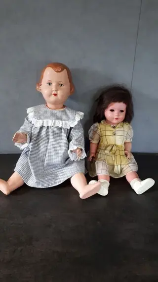 Oude Schildpadpop 42 cm + Oude pop uit Tsjecho-Slowakije 50