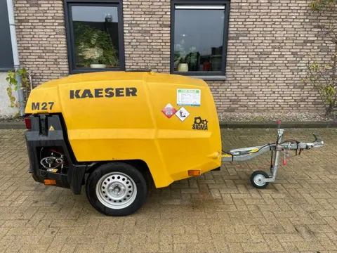 Kaeser M27 Kubota 2,7 m3 / min 7 Bar 18 kW Mobiele Silent Diesel Compressor