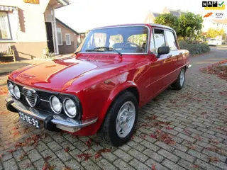 Alfa Romeo Giulia super 1.6 1976 super netjes technisch 100%