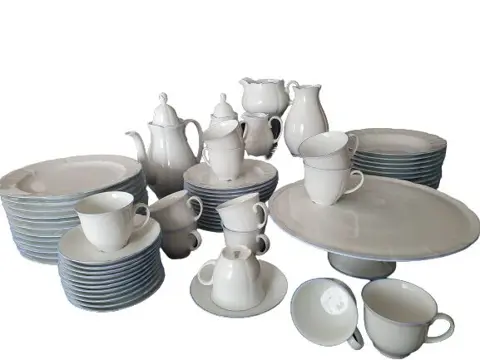 Bavaria - Tafel en koffie servise (70) - Modern - Porselein