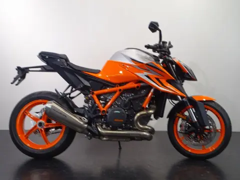 KTM 1290 SUPERDUKE R ABS (bj 2023)