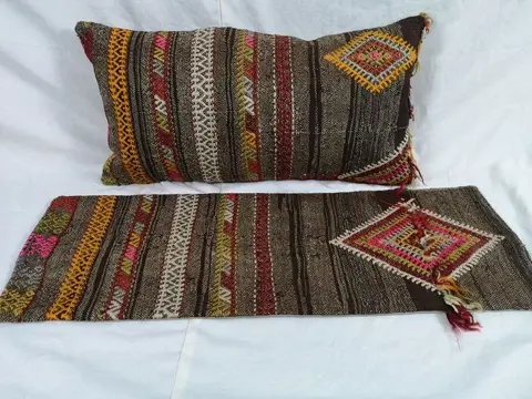 Sivas - Kussen - 33 cm - 93 cm