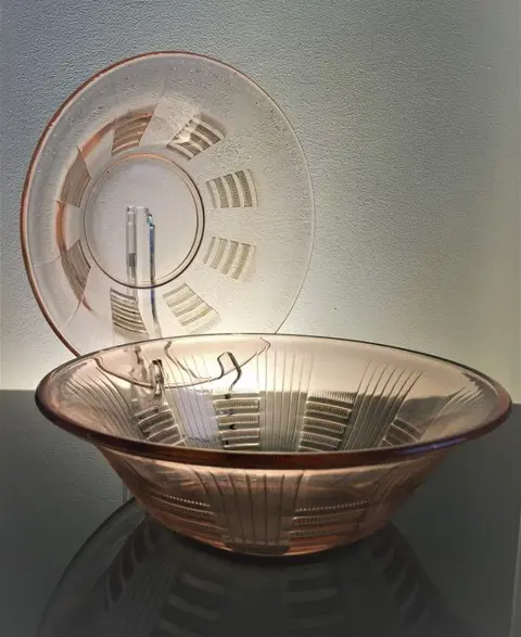 Val Saint Lambert - Paar kopjes 'Severina model' 1935! (2)