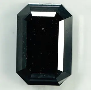 Diamant - 4.61 ct - Smaragd - Kleurbehandeld, Black - NO