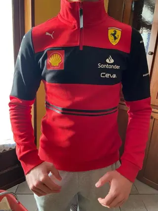 Ferrari - Formule 1 - 2022 - Teamkleding