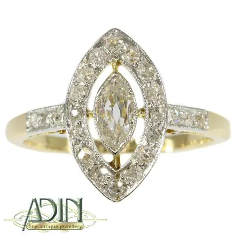 Antieke verlovingsring met sublieme diamant