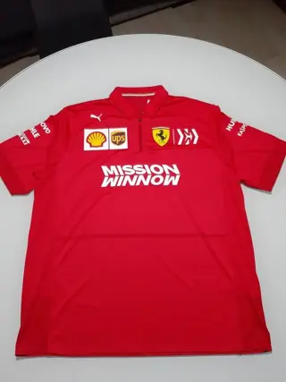 Ferrari - 2019 - Teamkleding