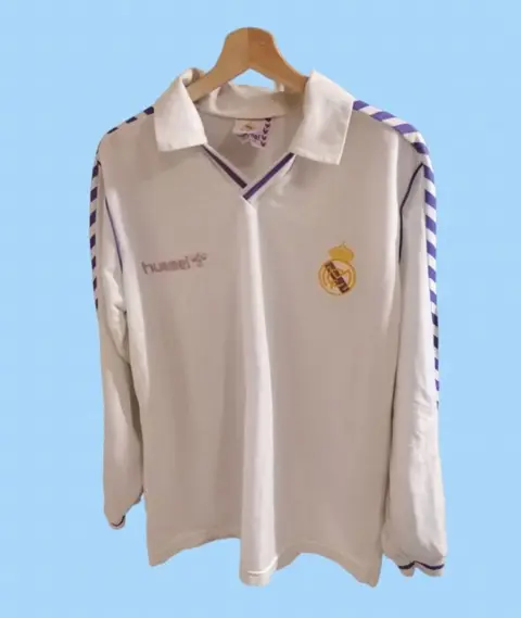 Real Madrid - 1988 - Jersey(s)