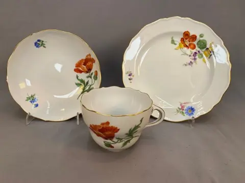 Meissen - Koffieset, bestaande uit 3 delen (3) - Modern -